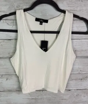 Lulu's Cream V-Neck Cropped Tank thumbnail 1