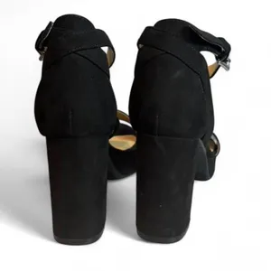 CL by Laundry Black Platform Block Heels Size 8 | thumbnail 5