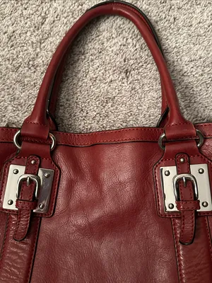 Wilson’s EUC burgundy red genuine leather purse. Satchel with crossbody option thumbnail 3