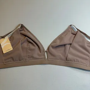 NWT‎ LIVELY Lace Bra Orchid Seamless Triangle Comfort Adjustable Straps Size 3 thumbnail 8