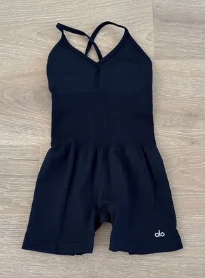 Alo Yoga Onsie Seamless Ribbed Size extimated XS Black thumbnail 1
