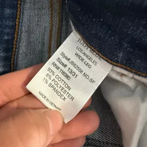 Judy Blue Baylor High Rise Button Detail Wide Leg Jean, Indigo, 13/31 thumbnail 6