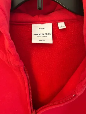 Aritzia Zip-Up Hoodie thumbnail 4