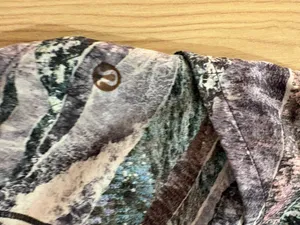 Lululemon Speed Up Short 2.5" Size 8 W7AR6R Springscape Multi / Obsidian Lined thumbnail 3