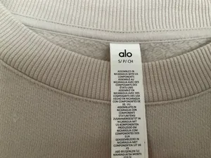 Alo Yoga Accolade Crew Neck Pullover Bone S thumbnail 4