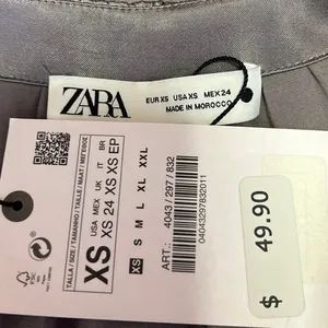 NEW Zara Silver Gray Silky Keyhole Round Neck Long Sleeve Blouse Top Size XS thumbnail 4