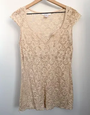 White House | Black Market Y2K XL Cream Beige Floral Lace Peplum Blouse Dainty‎ Cottage Renaissance thumbnail 1