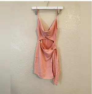 Superdown side tie mini dress size xs thumbnail 4