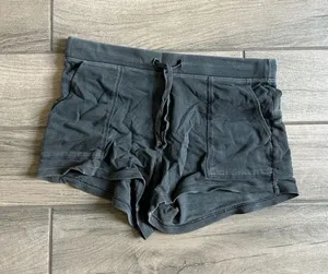 Old Navy Women's Charcoal Drawstring Athletic Shorts thumbnail 1