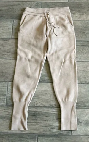 Zara pants thumbnail 1