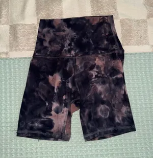 Lululemon Align Bikers *Diamond Dye Diamond Dye Graphite Grey Pink Pastel thumbnail 1