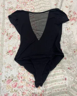 Classic Black V-Neck Short Sleeve Bodysuit thumbnail 1