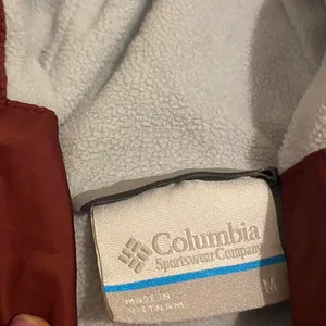 Columbia rain jacket thumbnail 2