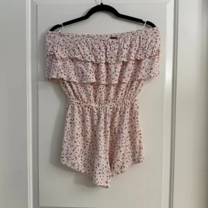 Billabong Pink Floral Sleeveless Romper Summer Festival Medium thumbnail 4
