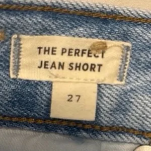 Madewell Perfect Jean Shorts thumbnail 6