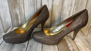 Madden Girl Gold Glitter Pumps Size 9‎ thumbnail 1
