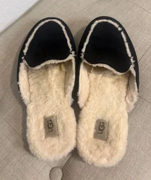 UGG Black Suede Plush-Lined Slip-On Slippers 8.5 thumbnail 1