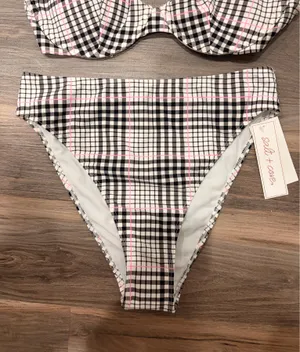 Salt & The Cove Bikini thumbnail 2