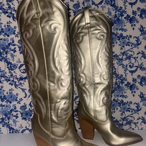 Steve Madden Metallic Gold Western Knee-High Boots thumbnail 1