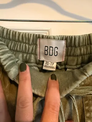 Urban outfitters BDG barrel pants thumbnail 6