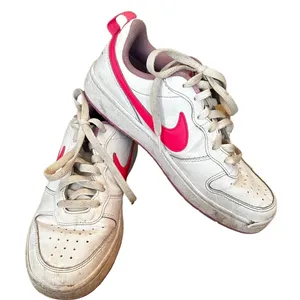Nike Athletic‎ Shoes thumbnail 2