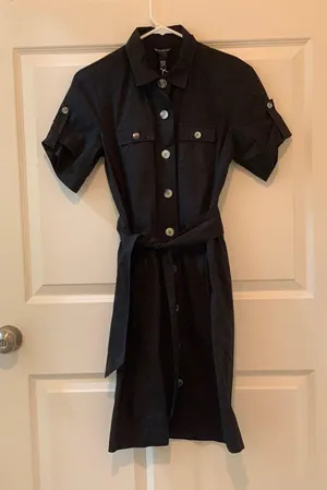Banana Republic Black Button-Up Collared Shirt Dress. Size-4 thumbnail 4