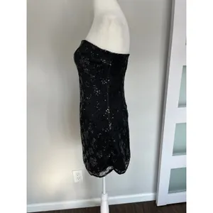 Glam ASOS DESIGN Black Sequin Floral Mesh Strapless Mini Bodycon‎ Dress size 2 thumbnail 4