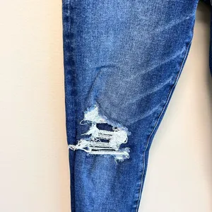 American Eagle Hi-Rise Distressed Jegging Size 2 thumbnail 10