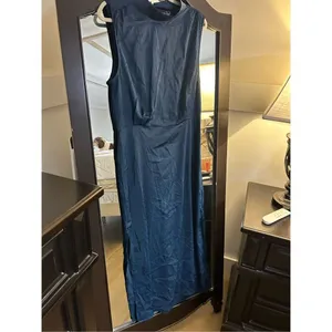 NEW Satin Elegant Sleeveless Mock Neck Cocktail Maxi Dress XS thumbnail 3