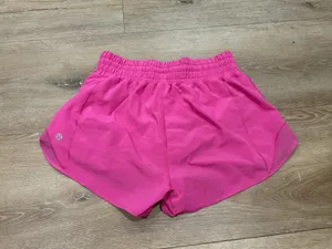 Lululemon Hotty Hot Shorts 2.5" High-Rise thumbnail 2