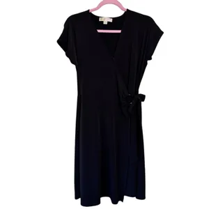 Michael Kors Black Mini Wrap Dress Womens L Casual LBD Classic Closet Staple thumbnail 2