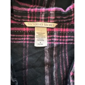 Victoria's Secret Pink Black Plaid Metallic Pajama Set Short Sleeve Shorts M thumbnail 3