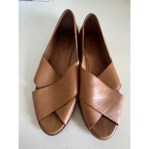 Madewell The Blaine Crisscross Leather Flat in‎ amber brown size 9.5 thumbnail 3