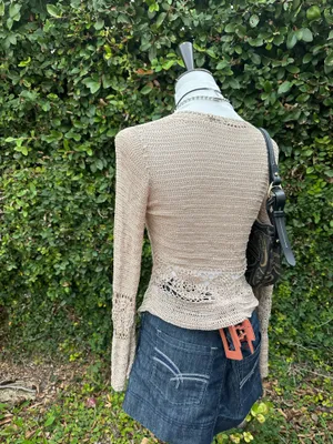 ✨BCBG crochet top thumbnail 2