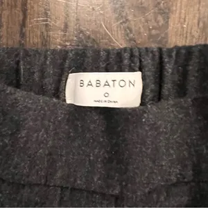 Aritzia Babaton Cohen Pants Size 0 Gray Italian Stretch Wool Cashmere Tapered thumbnail 2