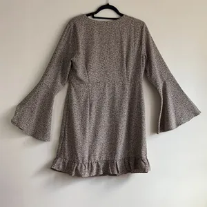 Altar'd State Black and White Bell‎ Sleeves Wrap Dress Size L thumbnail 3