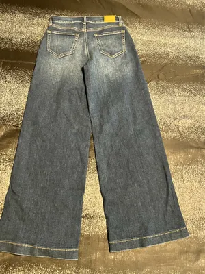 Womens 28" Evereve Front Seam High Waisted Wide Leg Jeans-Dark Wash thumbnail 3