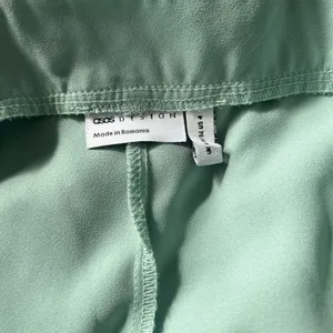 ASOS DESIGN Square Neck Top With Blouson Sleeve in Sage thumbnail 6