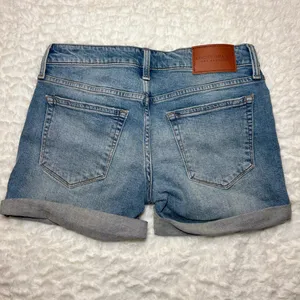 Lucky Brand Women's Light Blue Jean Shorts thumbnail 3