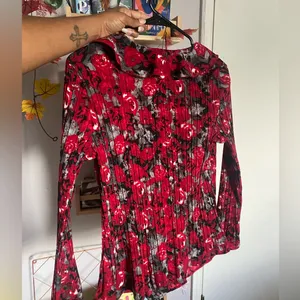 Women's Black and Red Blouse Y2K Vintage Size PL thumbnail 3