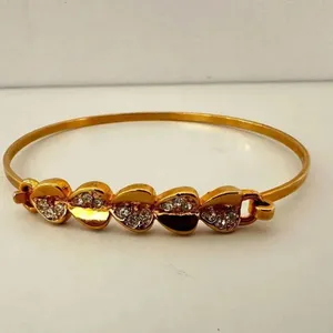 Gold tone heart rhinestone bangle bracelet thumbnail 7
