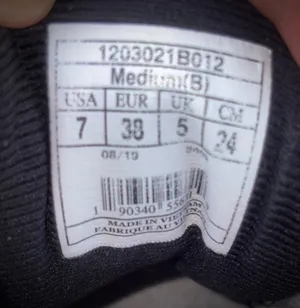 Brooks Revel 3 Women’s Running Shoes Sz 7 Mesh Upper thumbnail 3