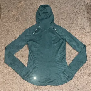 Lululemon‎ Venscape Hooded Balaclava Long Sleeve Quarter Zip Medium Forest 4 thumbnail 9