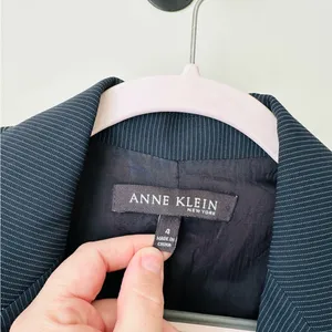 Anne Klein Pinstripe Blazer - Size 4 thumbnail 2