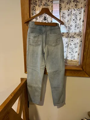 American Eagle Mom Jeans Distressed Light Wash Denim thumbnail 5