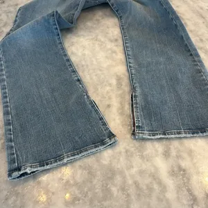 Express Skyscraper Midrise Jeans thumbnail 6