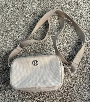 Lululemon Purse Crossbody thumbnail 1