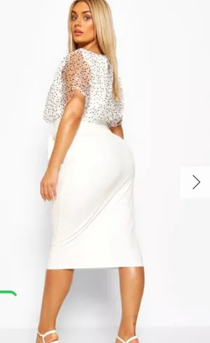 Boohoo gorgeous dress thumbnail 5
