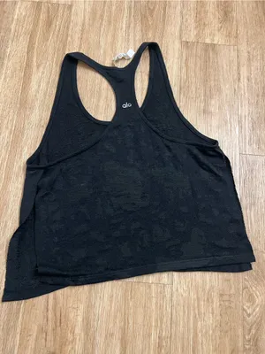 ALO Yoga Black Lace-Texture Cropped Racerback Tank thumbnail 4