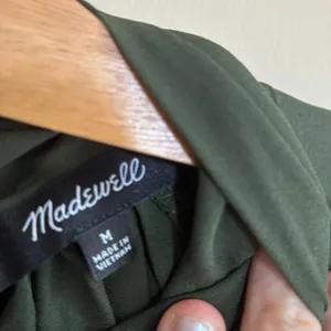 Madewell flowy high neckline forest green blouse women's size‎ M vintage style thumbnail 4